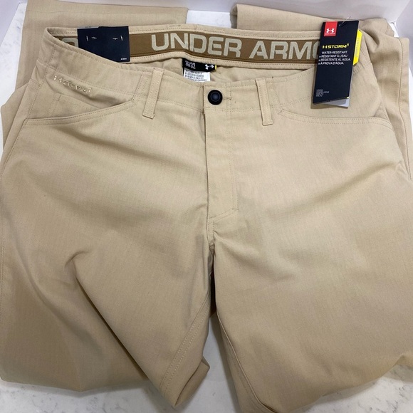 Under Armour Pants - Picture 5 of 9
